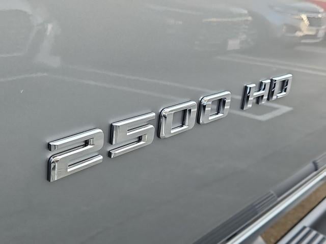 2026 Chevrolet Silverado 2500 HD Crew Cab Standard Box 2-Wheel Drive Custom
