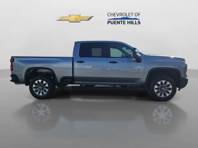 2026 Chevrolet Silverado 2500 HD Crew Cab Standard Box 2-Wheel Drive Custom