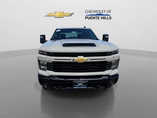 2026 Chevrolet Silverado 2500 HD Crew Cab Standard Box 2-Wheel Drive Custom