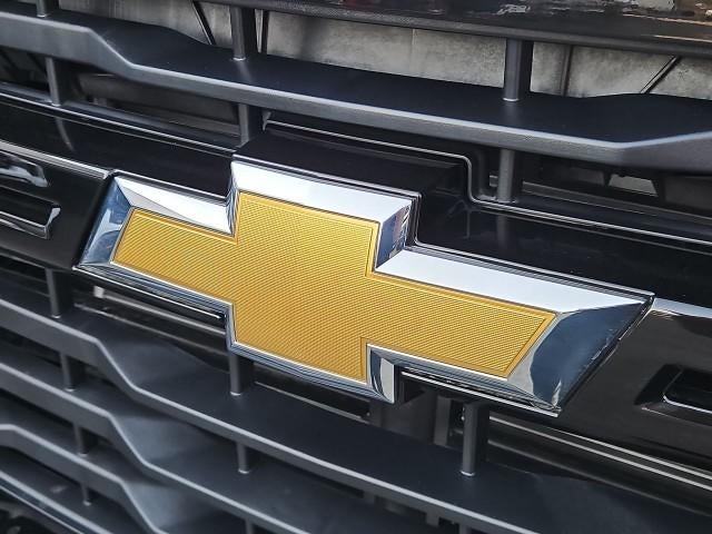 2026 Chevrolet Silverado 2500 HD Crew Cab Standard Box 2-Wheel Drive Custom