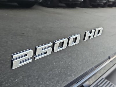 2026 Chevrolet Silverado 2500 HD Crew Cab Standard Box 2-Wheel Drive Custom
