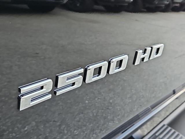 2026 Chevrolet Silverado 2500 HD Crew Cab Standard Box 2-Wheel Drive Custom