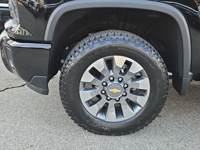 2026 Chevrolet Silverado 2500 HD Crew Cab Standard Box 2-Wheel Drive Custom