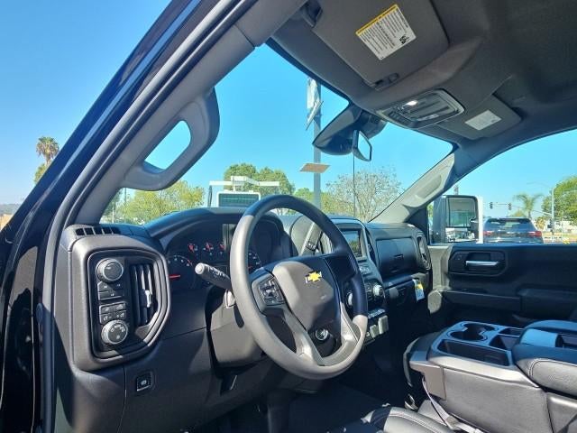 2026 Chevrolet Silverado 2500 HD Crew Cab Standard Box 4-Wheel Drive Custom