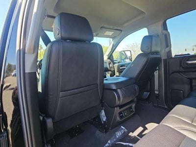 2026 Chevrolet Silverado 2500 HD Crew Cab Standard Box 4-Wheel Drive Custom