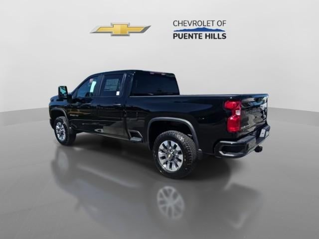 2026 Chevrolet Silverado 2500 HD Crew Cab Standard Box 4-Wheel Drive Custom