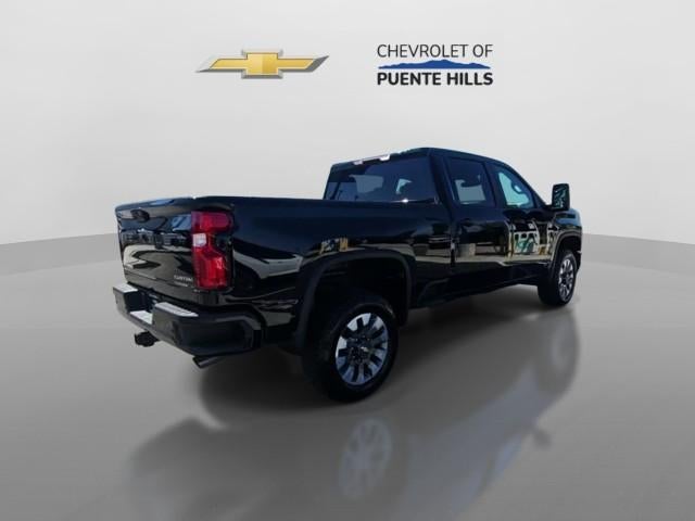 2026 Chevrolet Silverado 2500 HD Crew Cab Standard Box 4-Wheel Drive Custom