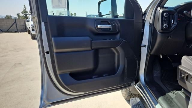2026 Chevrolet Silverado 2500 HD Crew Cab Standard Box 4-Wheel Drive Custom