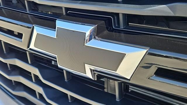 2026 Chevrolet Silverado 2500 HD Crew Cab Standard Box 4-Wheel Drive Custom