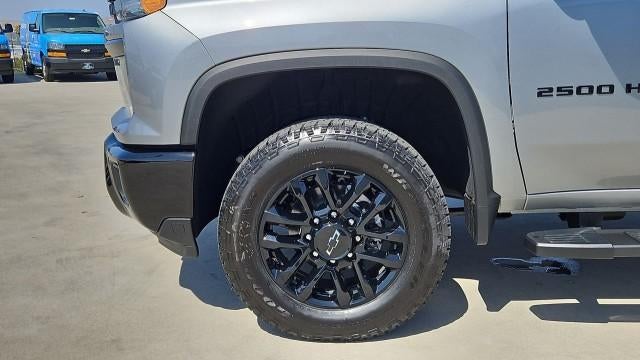 2026 Chevrolet Silverado 2500 HD Crew Cab Standard Box 4-Wheel Drive Custom
