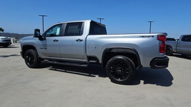 2026 Chevrolet Silverado 2500 HD Crew Cab Standard Box 4-Wheel Drive Custom