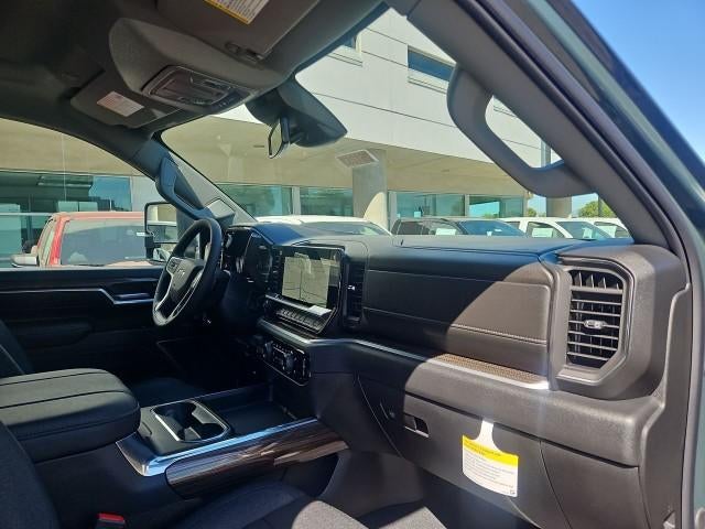 2026 Chevrolet Silverado 2500 HD Crew Cab Standard Box 4-Wheel Drive LT