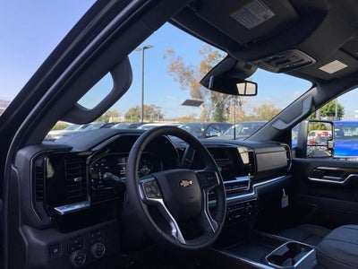 2026 Chevrolet Silverado 2500 HD Crew Cab Long Box 4-Wheel Drive LT