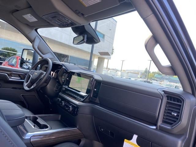 2026 Chevrolet Silverado 2500 HD Crew Cab Long Box 4-Wheel Drive LT