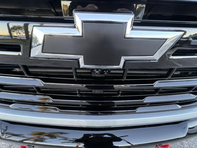 2026 Chevrolet Silverado 2500 HD Crew Cab Standard Box 4-Wheel Drive LT