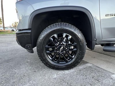 2026 Chevrolet Silverado 2500 HD Crew Cab Standard Box 4-Wheel Drive LT