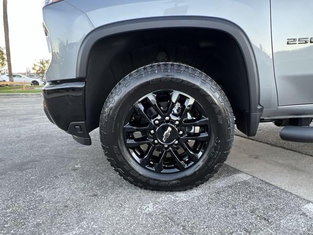 2026 Chevrolet Silverado 2500 HD Crew Cab Standard Box 4-Wheel Drive LT