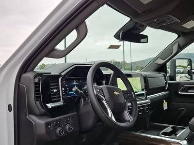 2026 Chevrolet Silverado 2500 HD Crew Cab Standard Box 4-Wheel Drive LT