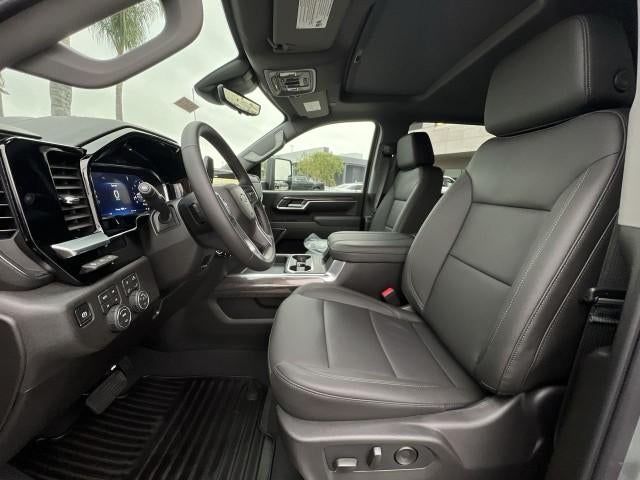 2026 Chevrolet Silverado 2500 HD Crew Cab Standard Box 4-Wheel Drive LTZ