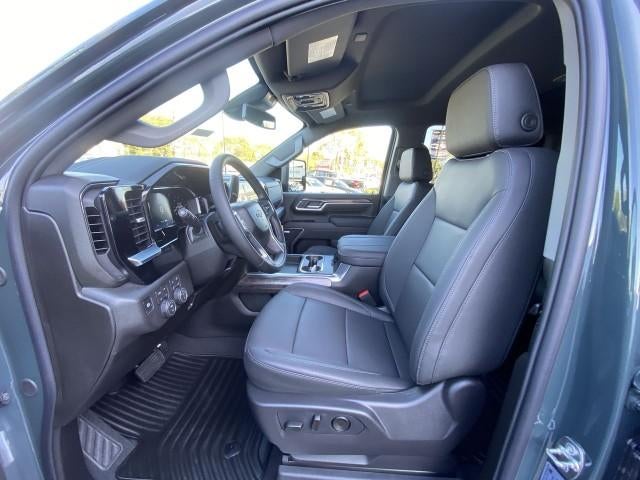 2026 Chevrolet Silverado 2500 HD Crew Cab Standard Box 4-Wheel Drive LTZ