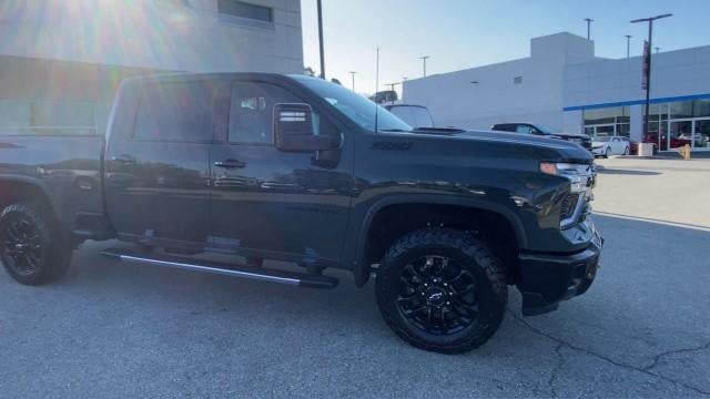 2026 Chevrolet Silverado 2500 HD Crew Cab Standard Box 4-Wheel Drive LTZ