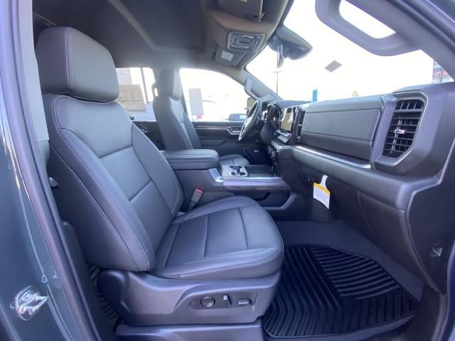 2026 Chevrolet Silverado 2500 HD Crew Cab Standard Box 4-Wheel Drive LTZ