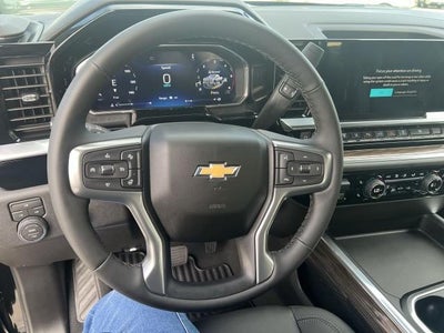 2026 Chevrolet Silverado 3500 HD Crew Cab Long Box 4-Wheel Drive LT