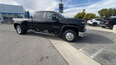 2026 Chevrolet Silverado 3500 HD Crew Cab Long Box 4-Wheel Drive LT