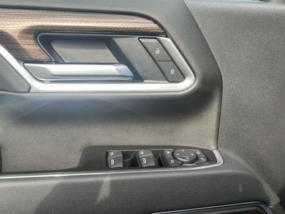 2026 Chevrolet Silverado 3500 HD Crew Cab Long Box 4-Wheel Drive LT