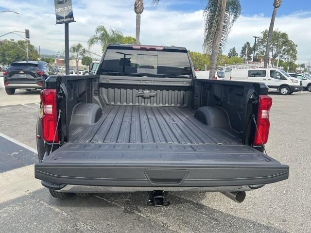 2026 Chevrolet Silverado 3500 HD Crew Cab Long Box 4-Wheel Drive LT