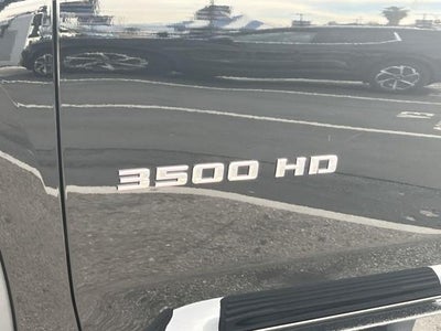 2026 Chevrolet Silverado 3500 HD Crew Cab Long Box 4-Wheel Drive LT