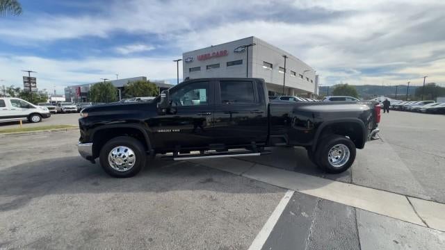 2026 Chevrolet Silverado 3500 HD Crew Cab Long Box 4-Wheel Drive LT