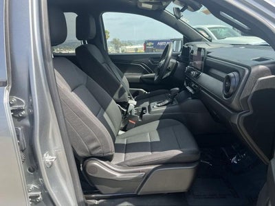 2024 Chevrolet Colorado WT