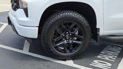 2026 Chevrolet Silverado 1500 Crew Cab Short Box 2-Wheel Drive Custom