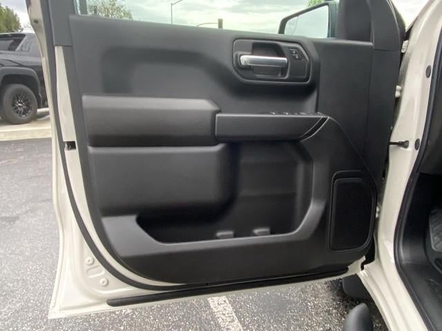 2026 Chevrolet Silverado 1500 Crew Cab Short Box 2-Wheel Drive Custom