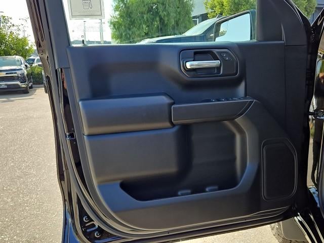 2026 Chevrolet Silverado 1500 Crew Cab Short Box 2-Wheel Drive Custom