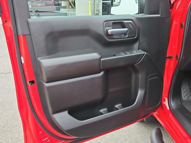 2026 Chevrolet Silverado 1500 Crew Cab Short Box 2-Wheel Drive Custom