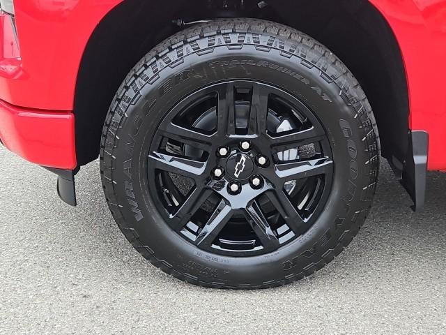 2026 Chevrolet Silverado 1500 Crew Cab Short Box 2-Wheel Drive Custom