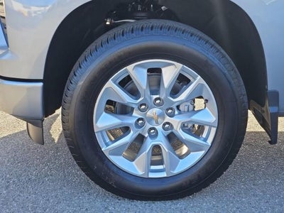 2026 Chevrolet Silverado 1500 Crew Cab Short Box 2-Wheel Drive Custom