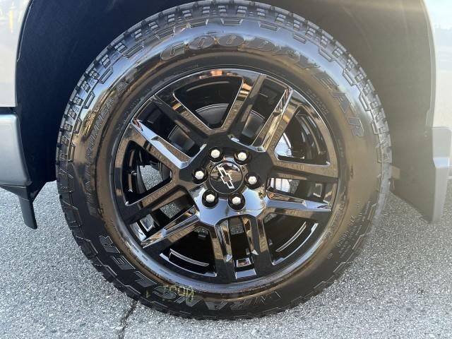 2026 Chevrolet Silverado 1500 Crew Cab Short Box 2-Wheel Drive Custom