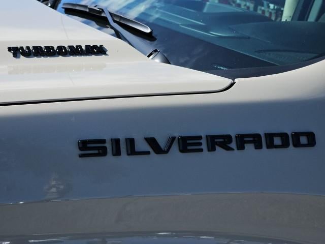 2026 Chevrolet Silverado 1500 Crew Cab Short Box 2-Wheel Drive Custom