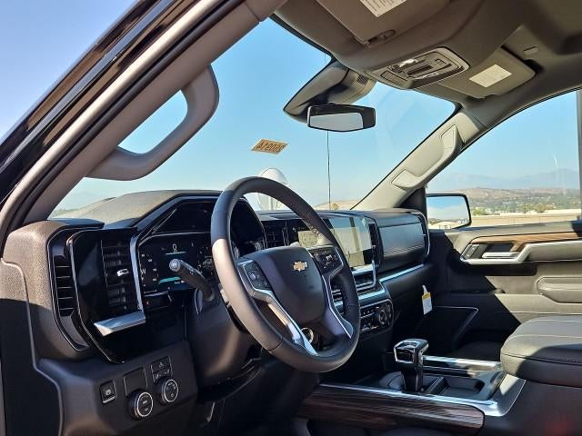 2026 Chevrolet Silverado 1500 Crew Cab Short Box 2-Wheel Drive LT