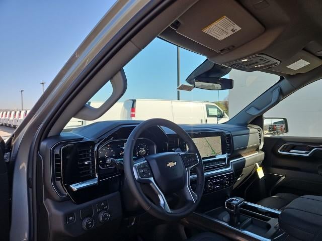 2026 Chevrolet Silverado 1500 Crew Cab Short Box 2-Wheel Drive LT