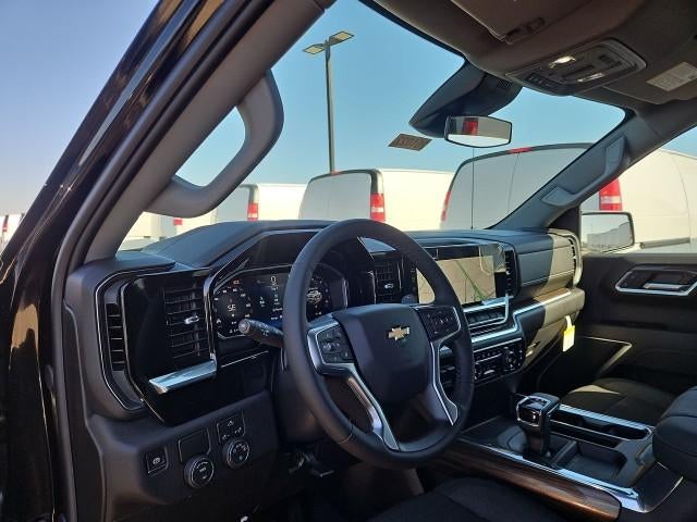 2026 Chevrolet Silverado 1500 Crew Cab Short Box 2-Wheel Drive LT