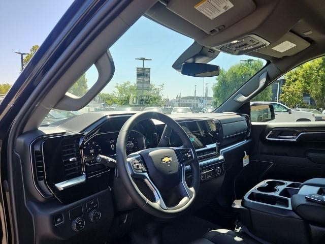 2026 Chevrolet Silverado 1500 Crew Cab Short Box 2-Wheel Drive LT