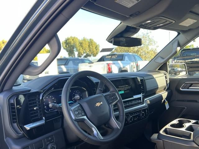 2026 Chevrolet Silverado 1500 Crew Cab Short Box 2-Wheel Drive LT