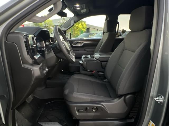 2026 Chevrolet Silverado 1500 Crew Cab Short Box 2-Wheel Drive LT