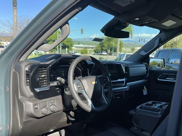 2026 Chevrolet Silverado 1500 Crew Cab Short Box 2-Wheel Drive LT