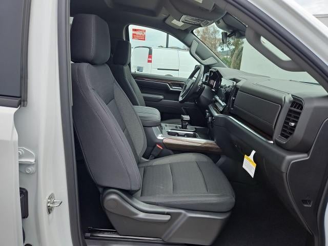 2026 Chevrolet Silverado 1500 Crew Cab Short Box 2-Wheel Drive RST