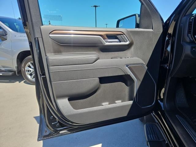 2026 Chevrolet Silverado 1500 Crew Cab Short Box 2-Wheel Drive RST